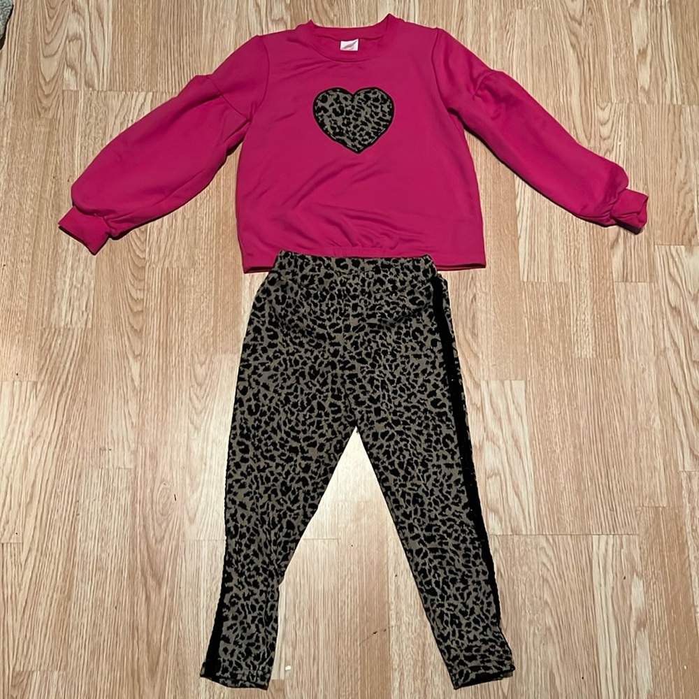 Wonder Nation 6/6x Pink Sweatshirt with Leopard Heart and Leopard Pants